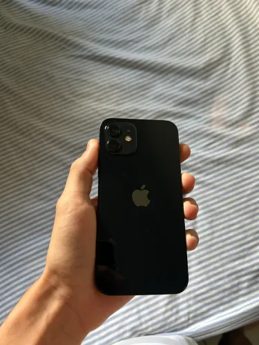 iPhone 12