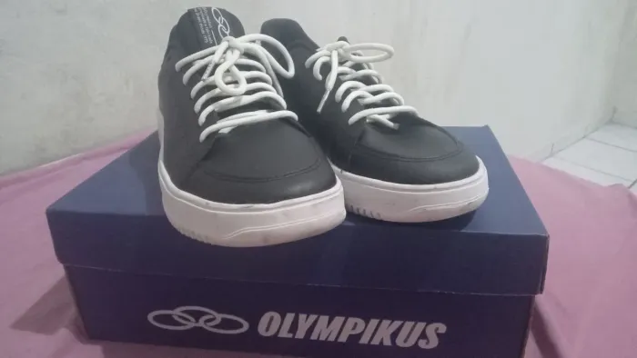 Tenis Olympikus Eros tamanho 42 [Leia a descrição ]