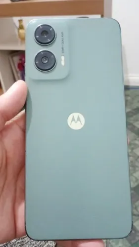 3 celulares funcionando normal por mil reais. Sendo um ainda na garantia