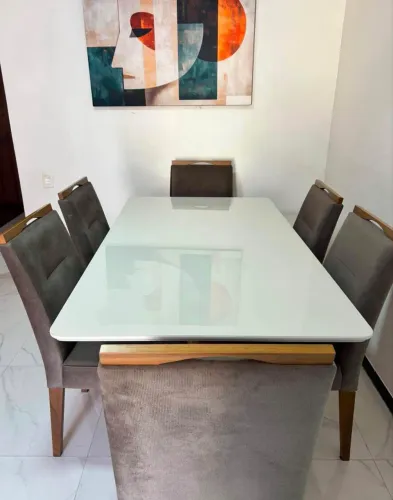 MESA DE JANTAR LUXO COM 6 CADEIRAS NOVA