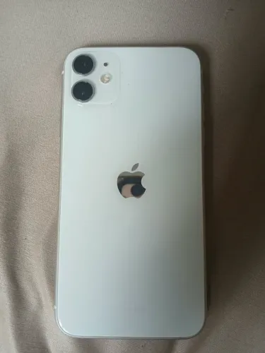 VENDO IPHONE 11 128G BRANCO