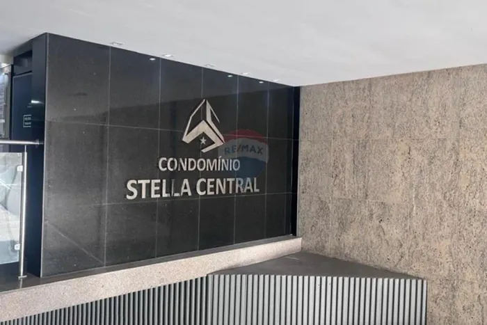 Sala Comercial a venda no Centro de Juiz de Fora com Vaga de Garagem