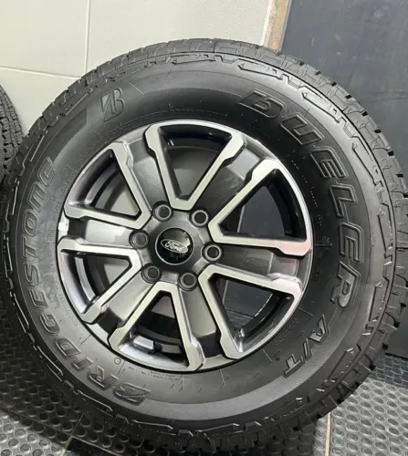 Jogo de Rodas originais FORD Ranger XLT com pneus novos sem uso