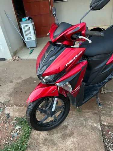 Yamaha Neo 125 - Impecável! Pneus e Bateria Novos