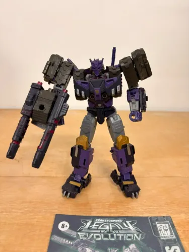 Transformer Legacy Evolution Tarn completo