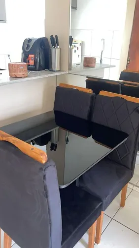 Conjunto de mesas de jantar disponível na fábrica para entrega!