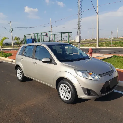 Ford Fiesta 1.6 8V Flex/class 1.6 8V Flex 5P 2013