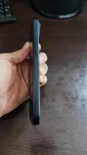 iPhone 15 128g