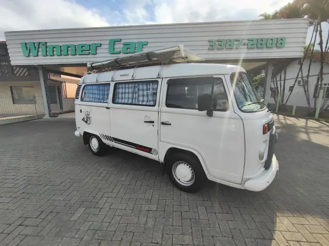 Volkswagen Kombi Standard 1.4 MI Total Flex 8V 2011
