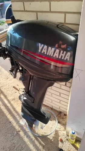 Motor de popa 15 Hp Yamaha