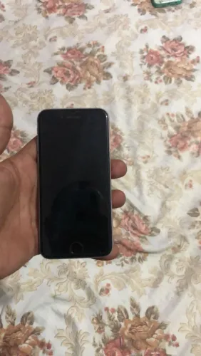 Vende se um iPhone 6s