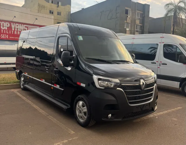 Renault Master 2.3 DCI Executive Longo 16L Dies 2027