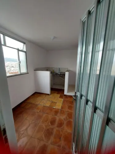 Kitinete Vila da Penha 700