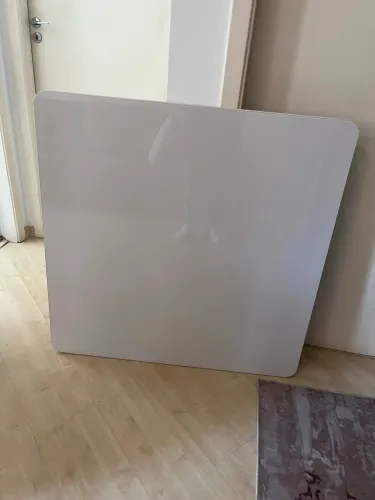 Tampo de mesa 0,90 X 0,90. Off white