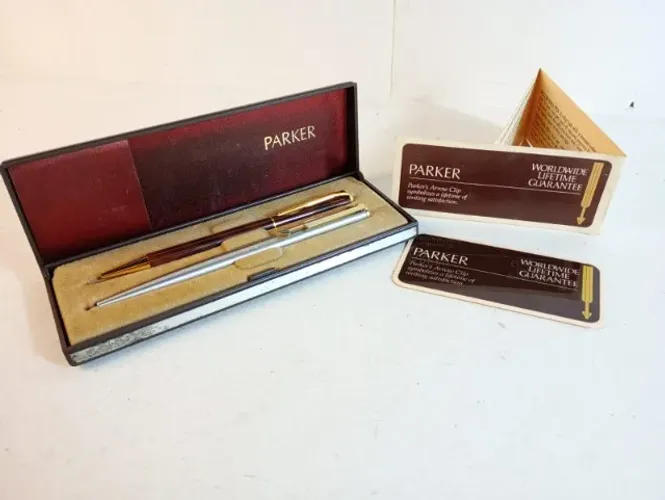 Kit Canetas Vintage Parker Jotter + New Crown com Estojo e Garantias Originais (Sem Carga)