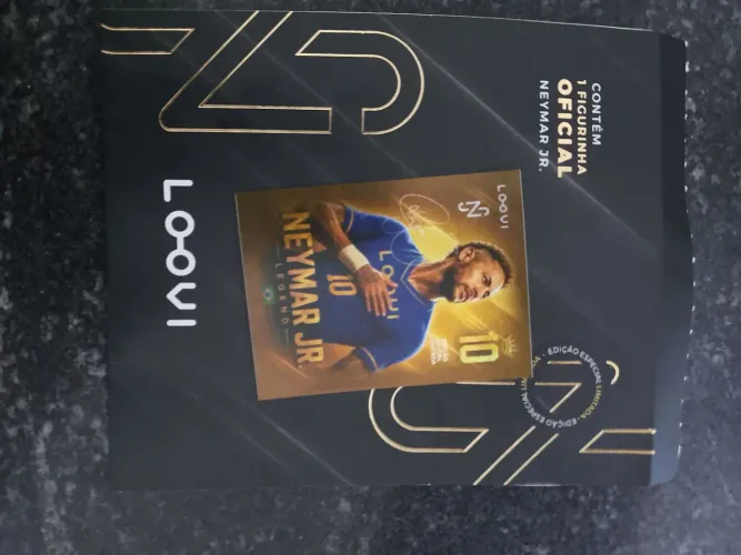 Vende-se figurinha do Neymar lendária