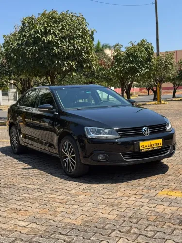Volkswagen Jetta Highline 2.0 TSI 16V 4P Tiptronic 2013