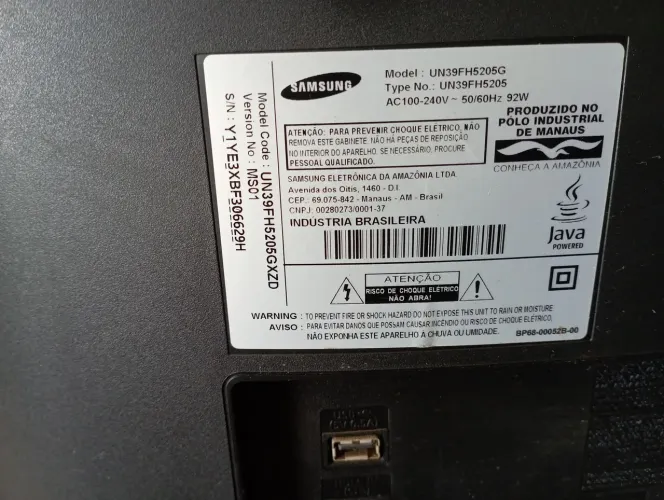 Vendo tv Samsung digital pra concerto ou peças 