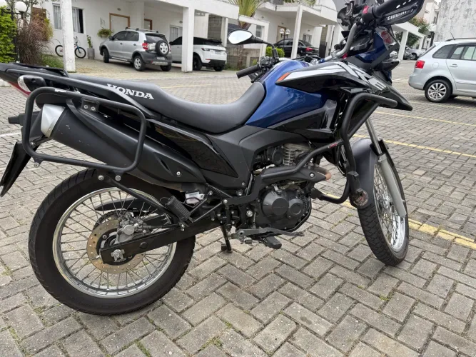 Honda XRE 190 Azul 2023 - Impecável - Baixo Km