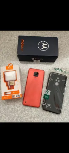 Celular moto e7