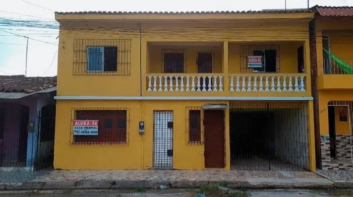ALUGO CASA EM MOSQUEIRO PARA JULHO OU MORADIA
