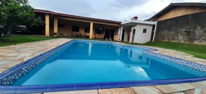 Casa a menos de cinco minutos do centro de Atibaia - Jd. Morumbi