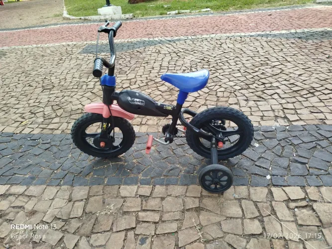 bicicleta menino
