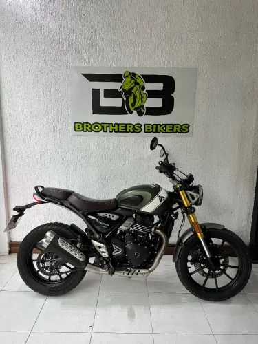 TRIUMPH SCRAMBLER 400 X