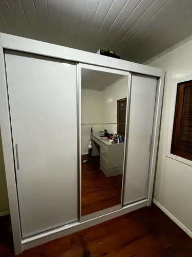 Roupeiro solteiro 