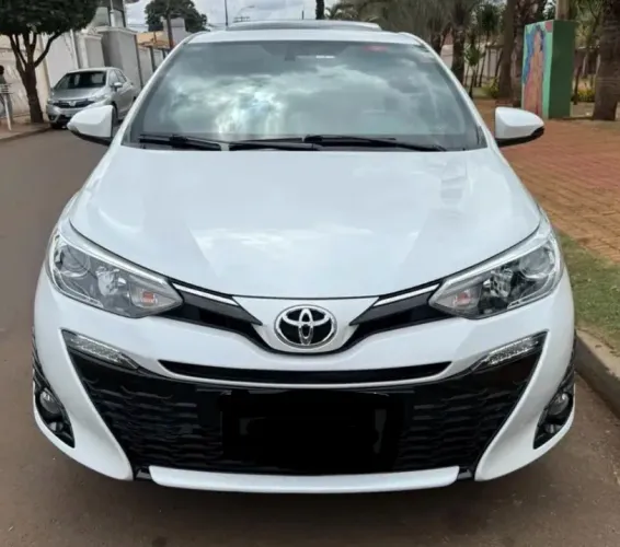 Toyota Yaris XLS Connect 1.5 Flex 16V 5P AUT 2022