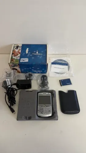 BlackBerry Curve 8310 Completo com Caixa e Acessórios