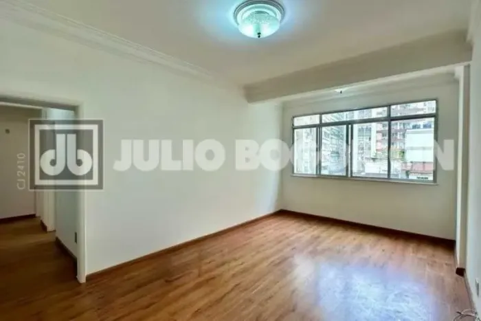 Apartamento : Padrão / Residencial / Copacabana