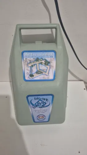 Articulador Odontologico Bioart semiajustavel