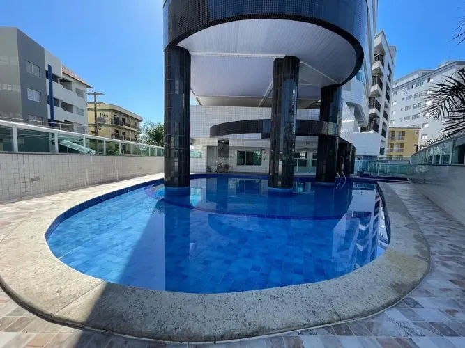 Apartamento de 2 dormitórios sendo 1 suite para locação no centro da vila caiçara Praia Gr