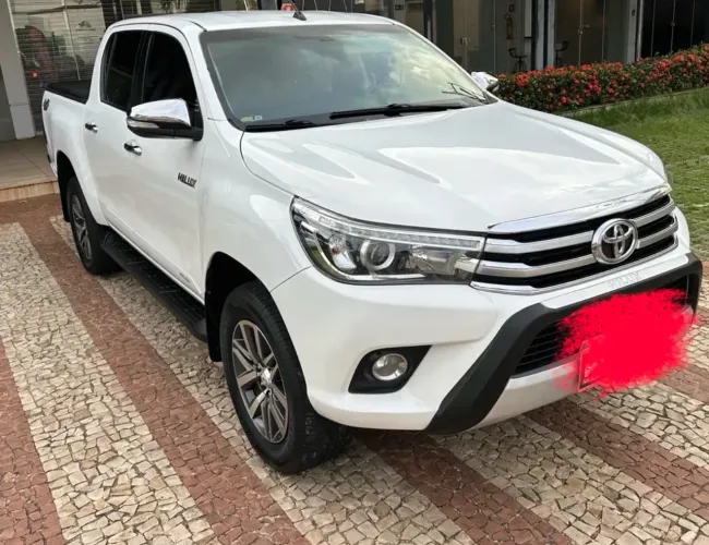 Toyota Hilux CD SRX 4X4 2.8 TDI 16V Diesel Aut. 2017