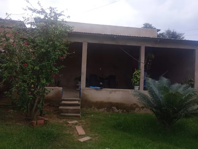 Casa no Tancredo Neves