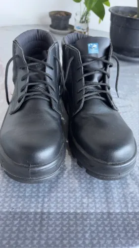Bota Coturno