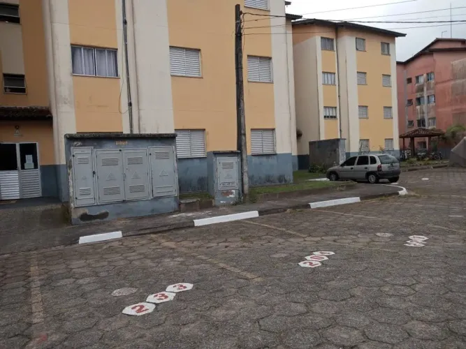 Apartamento para Venda em Itanhaém, Umuarama, 2 dormitórios, 1 banheiro, 1 vaga