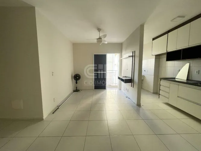 Apartamento com 2 quartos no Res. Torres Ville D' Itália