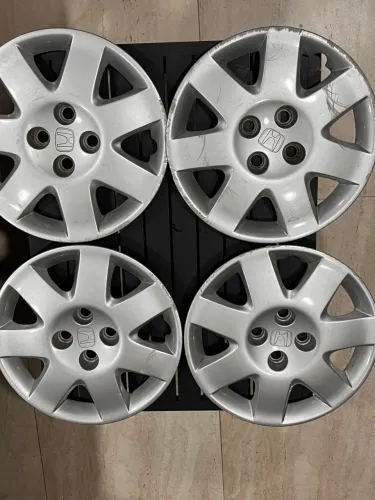 Calotas originais 15? Civic LX 2001