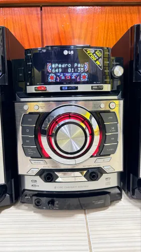 Som LG CM9520