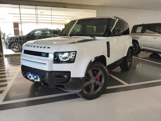 Land Rover Defender 90 X-dy D350 HSE Die. Aut.( Híb.) 2025