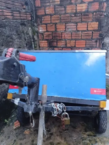 Carretinha Reboque para moto. Muito boa e reforçada 