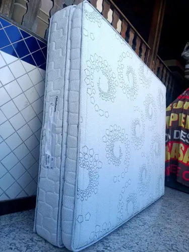 Colchão Queen Ortobom Freedom, com Pillowtop luxo , Entrego e Aceito cartão 