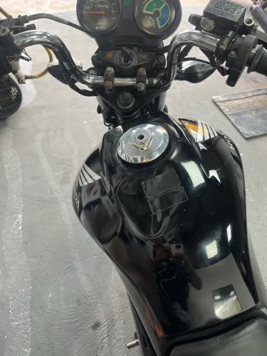 Moto de leilão 