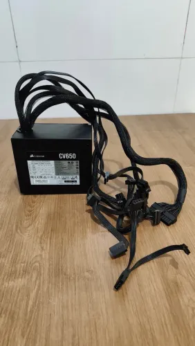 Fonte Corsair CV650, 650W, 80 Plus Bronze (não entrego)