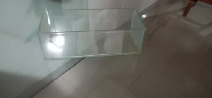 Vaso retangular em vidro