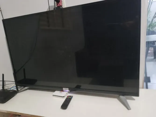 Tv 43 polegadas tcl e aparelho unitv