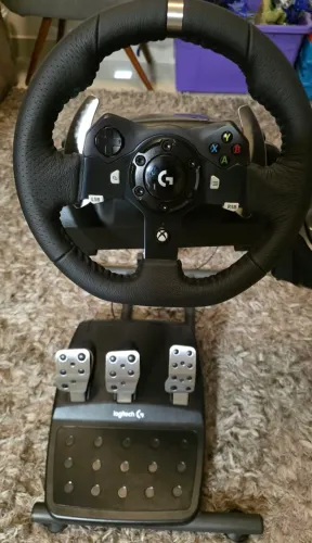 Logitech G920 para Xbox e PC + Pedais | Perfeito Estado | R$ 1.100