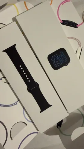 Apple Watch SE 3 44mm GPS - Midnight Aluminum
